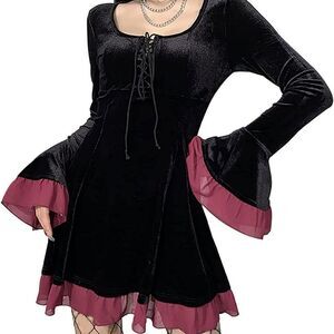 Gothic Lace-Up Retro Black Velvet Flare Long Sleeve Steampunk Dress NEW